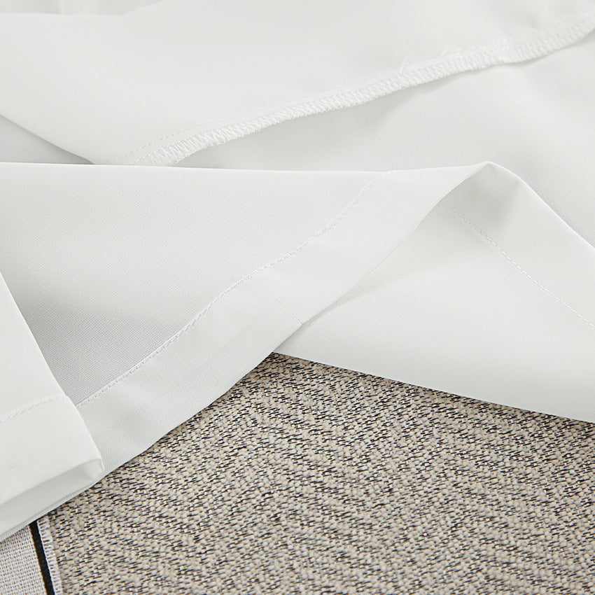 Dame afslappet og elegant sæt bestående af løstsiddende top og shorts Stilla