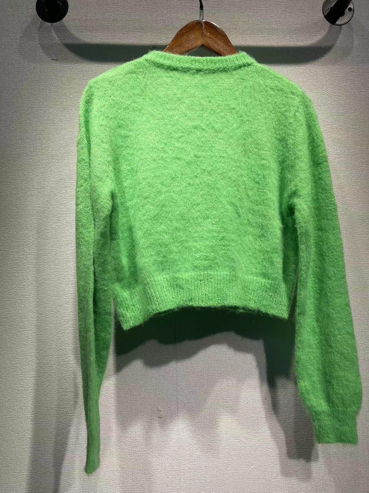 Dame cropped strikpullover med blød mohair-blanding og løs pasform Stilla