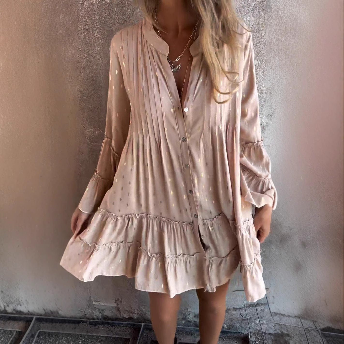 Dame elegant Bluse med flæse detaljer og knapliste Stilla