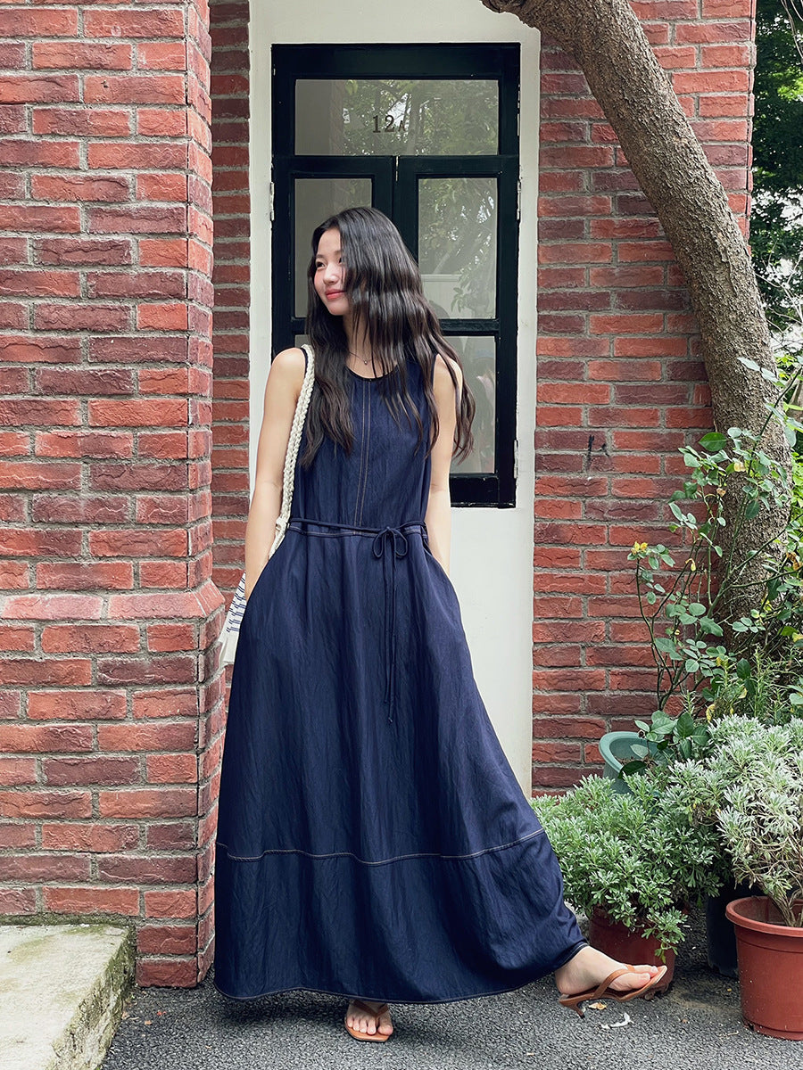 Dame afslappet maxikjole med flæse detaljer og elastisk talje Stilla