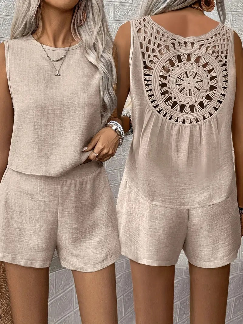 Dame sommerlig jumpsuit med hæklede ryg og afslappet snit Stilla