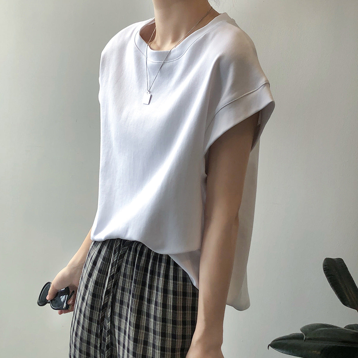 Dame afslappet oversized T-shirt i høj kvalitet bomuld med afslappet pasform Stilla