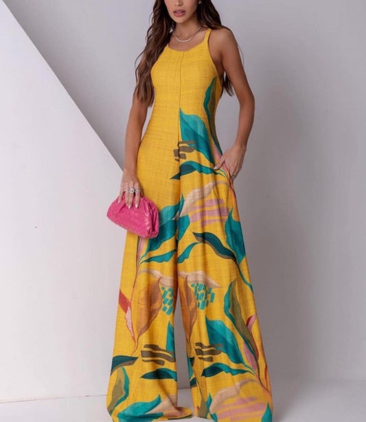 Dame løst skåret jumpsuit med farverigt floral-design og stropper Stilla