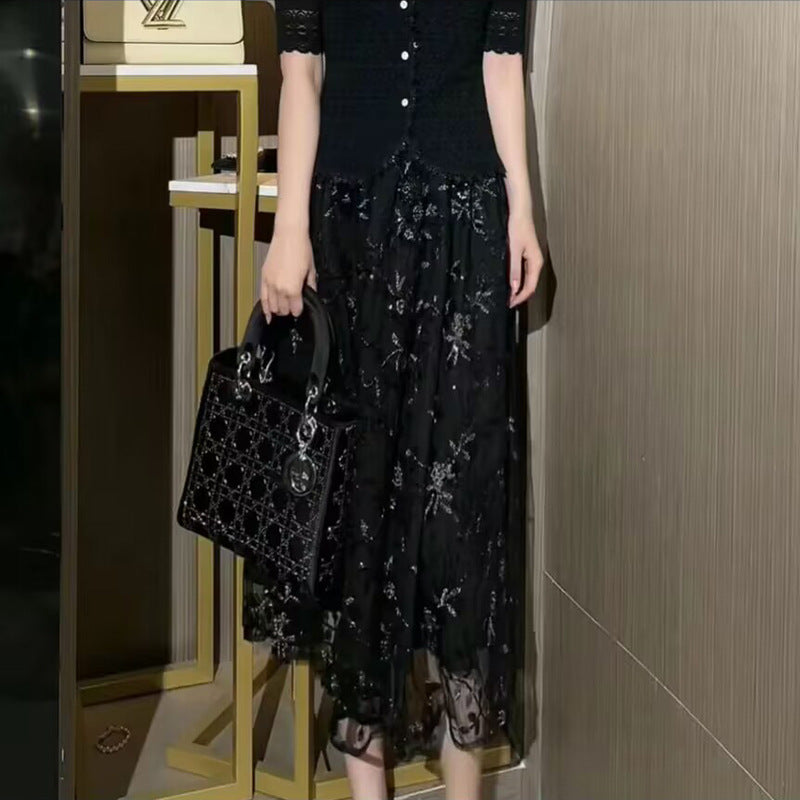 Dame Elegant blondekjole med blomstermønster og gennemgående knapdesign Stilla