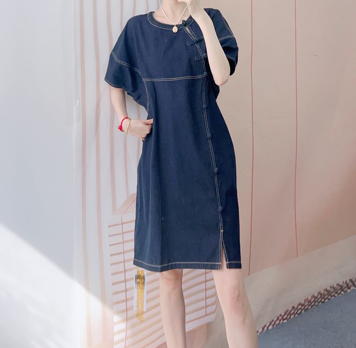 Dame Denim Kjole med afslappet snit og praktiske knapdetaljer Stilla