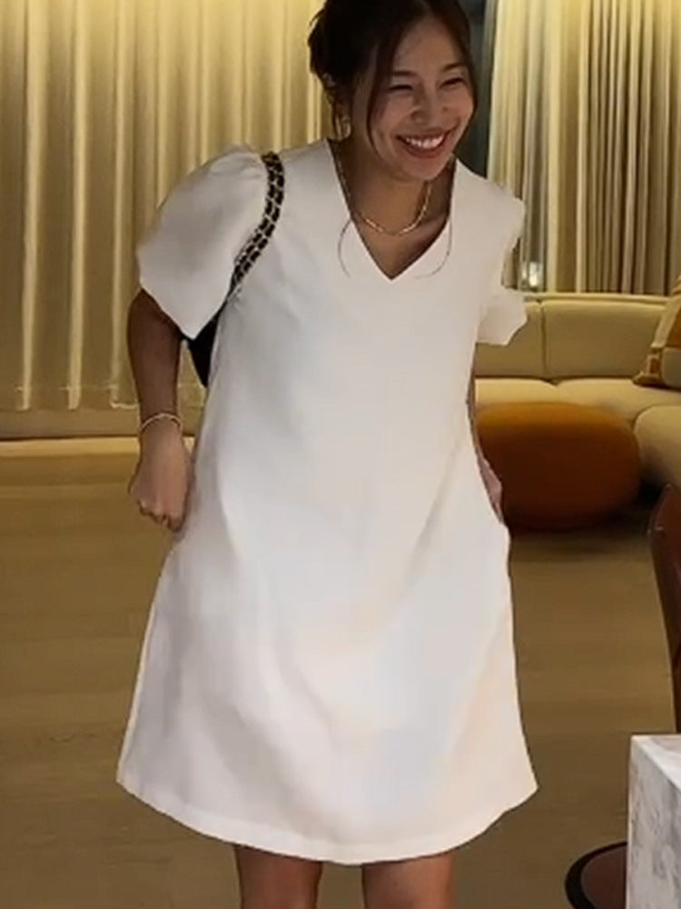 Dame A-linie kjole med elegante pufærmer Stilla