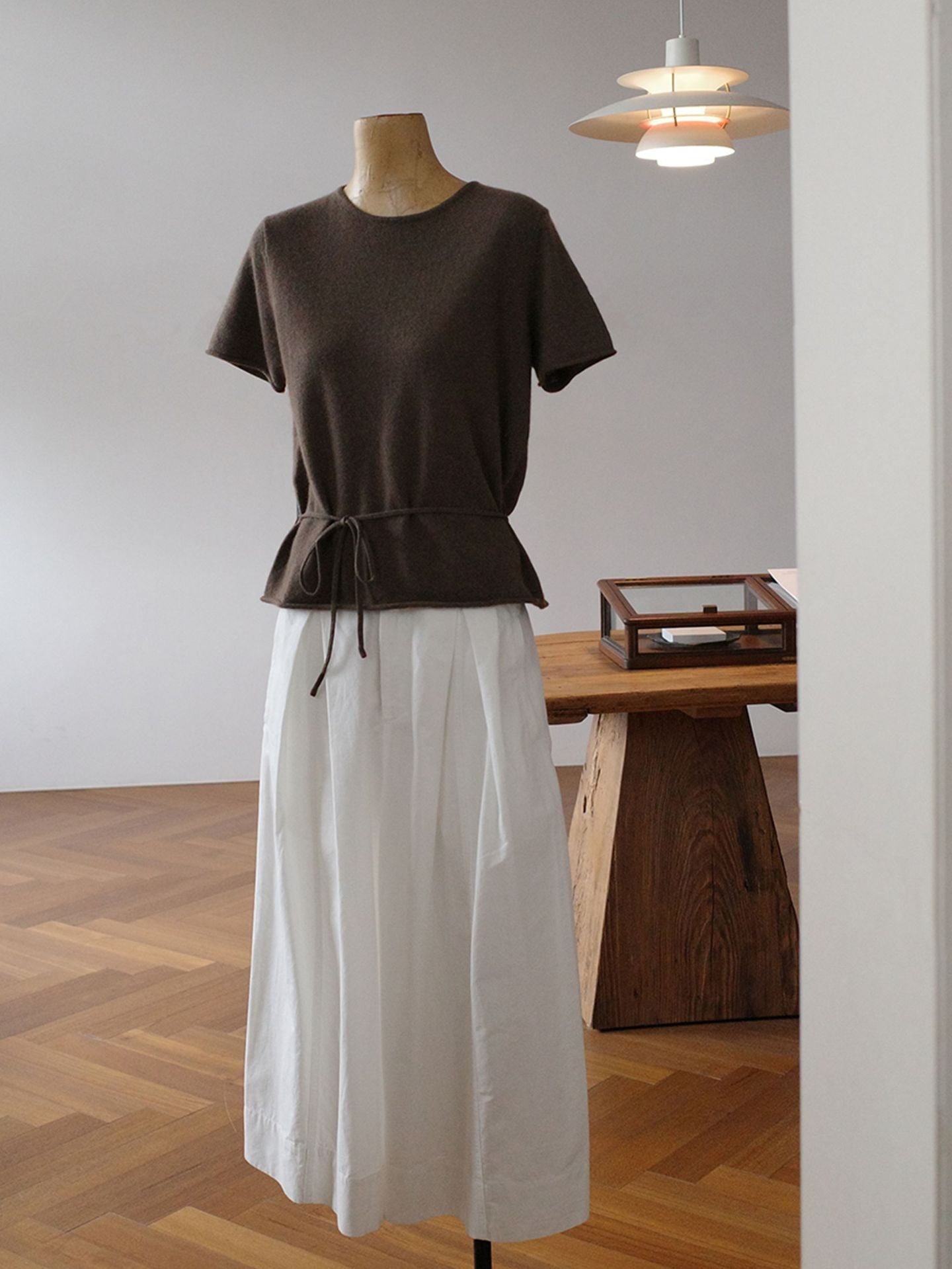 Dame afslappet overdel med taljerbar bælte og behagelig pasform Stilla