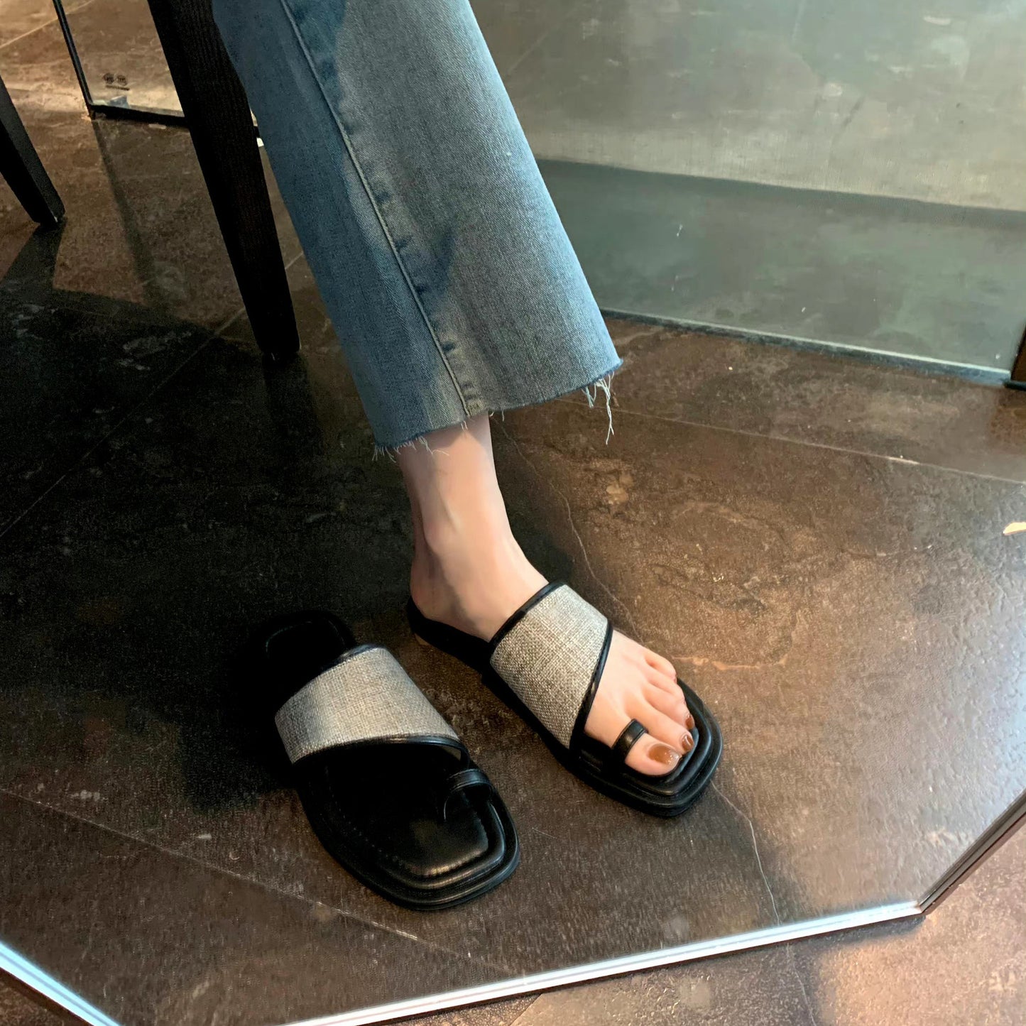 Dame Cross-Rem Flad Riem Sandaler Stilla