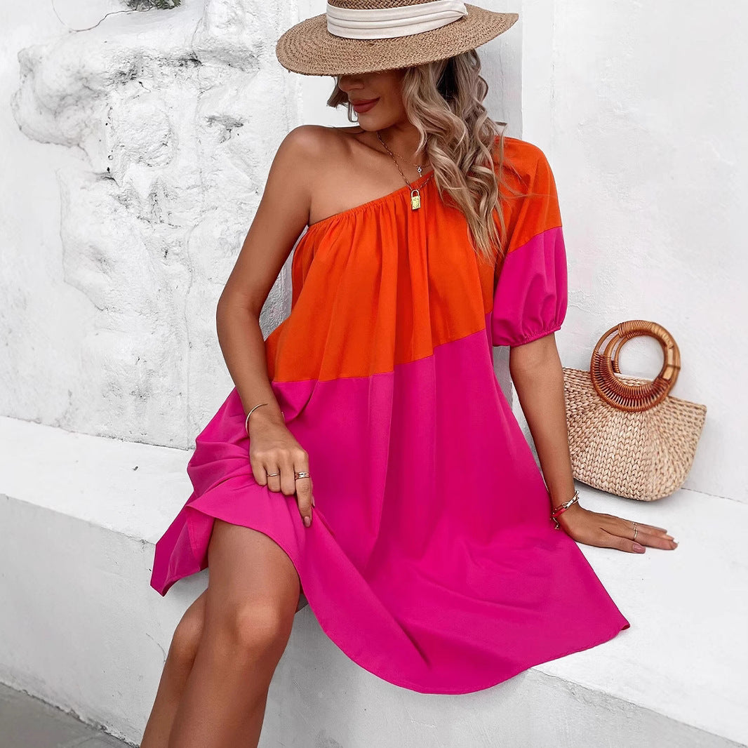 Dame afslappet strandkjole med asymmetrisk skæring og farvet blokdesign Stilla