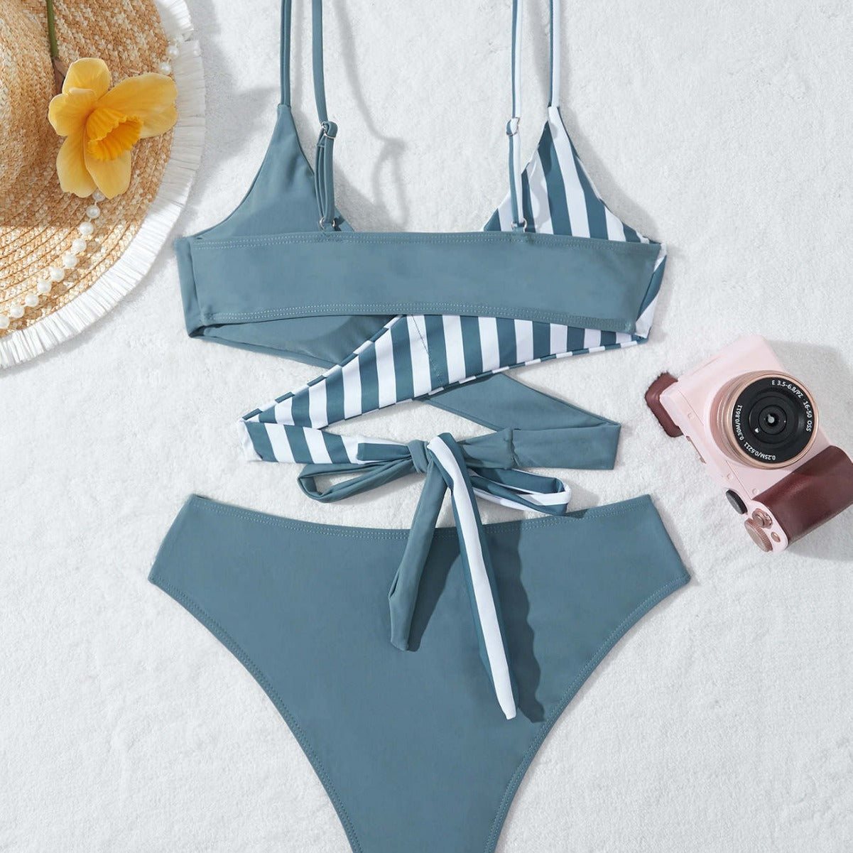 Dame Cut-Out stribet Bikini Sæt Stilla