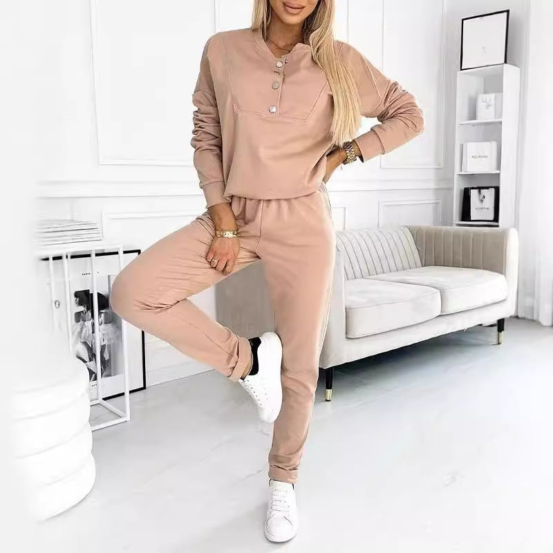 Dame afslappet sport-outfit med praktiske knapper og elastisk talje Stilla