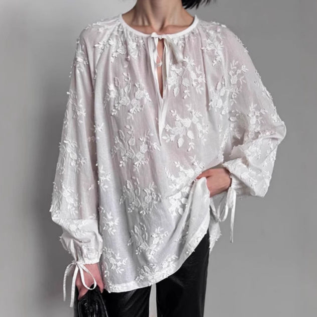 Dame Elegant Bluse med blomsterbroderi og rynker Stilla