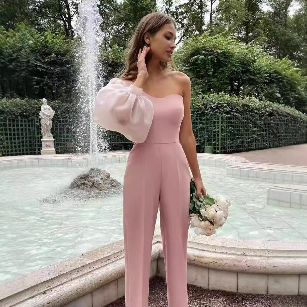 Dame Elegant Jumpsuit med asymmetrisk skulder og gennemsigtig ærme Stilla