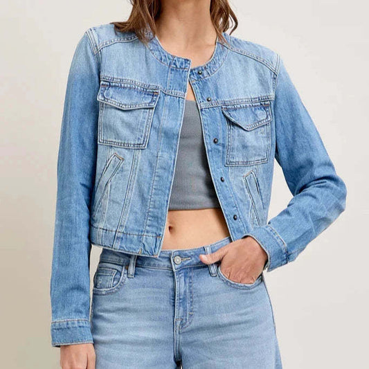 Dame Denim-Jeansjakke med afslappet pasform og moderne detaljer Stilla