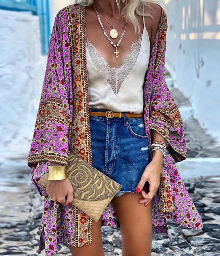 Dame afslappet strandjakke med farverigt boho-mønster og bred pasform Stilla