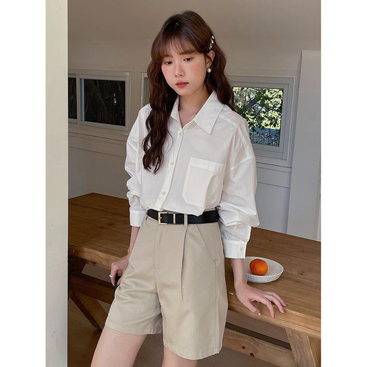 Dame afslappet skjorte med oversized pasform og fint materiale Stilla