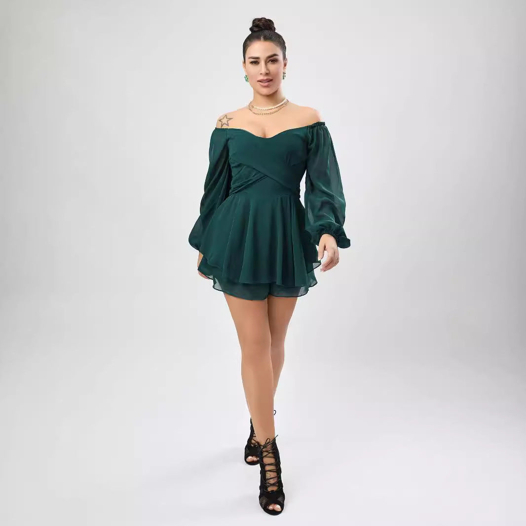 Dame romantisk jumpsuit med off-shoulder-design og flæsedetaljer Stilla