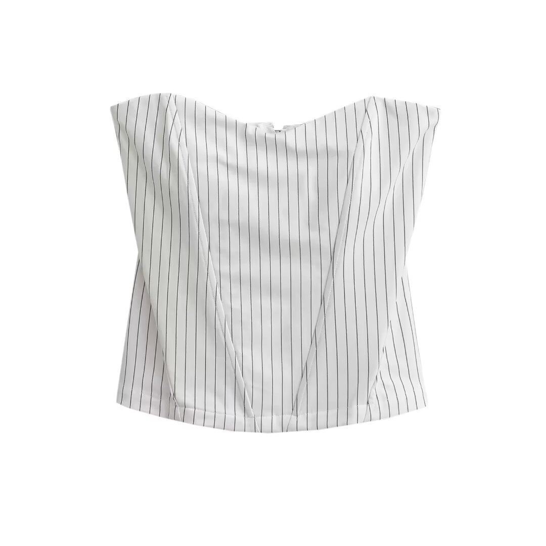 Dame cropped top med diskret stribemønster og flot V-hals Stilla