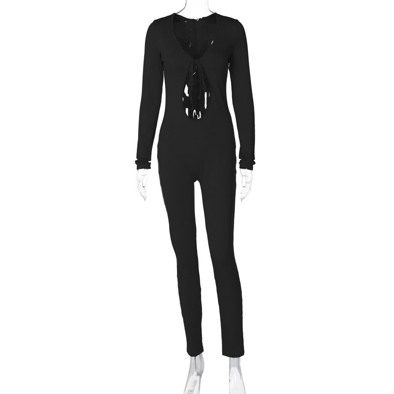 Dame figurtilpasset jumpsuit med gennemsigtigt vindue og snøre detaljer Stilla