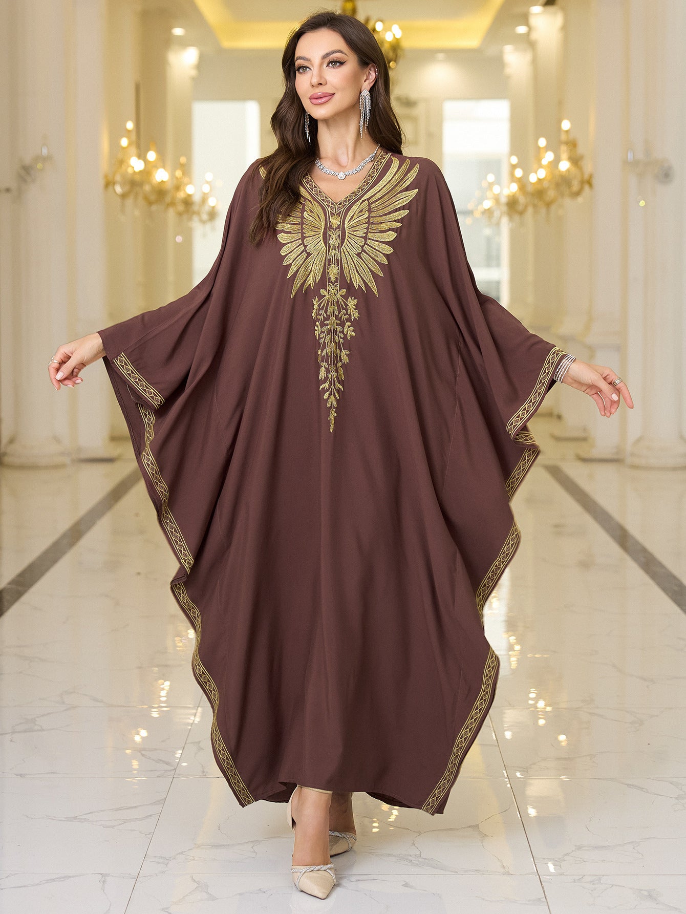 Dame elegant kaftan med kunstnerisk fjederdesign Stilla