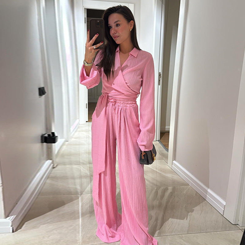 Dame Elegant Jumpsuit med V-hals og bredt ben Stilla