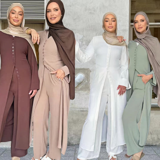 Dame jumpsuit med elegant knapdesign og flydende snit Stilla