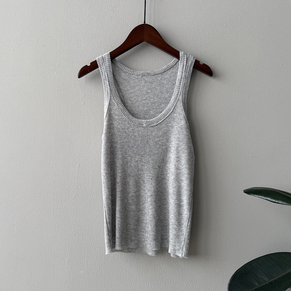 Dame afslappet ribbet t-shirt med brede stropper og komfortabel pasform Stilla