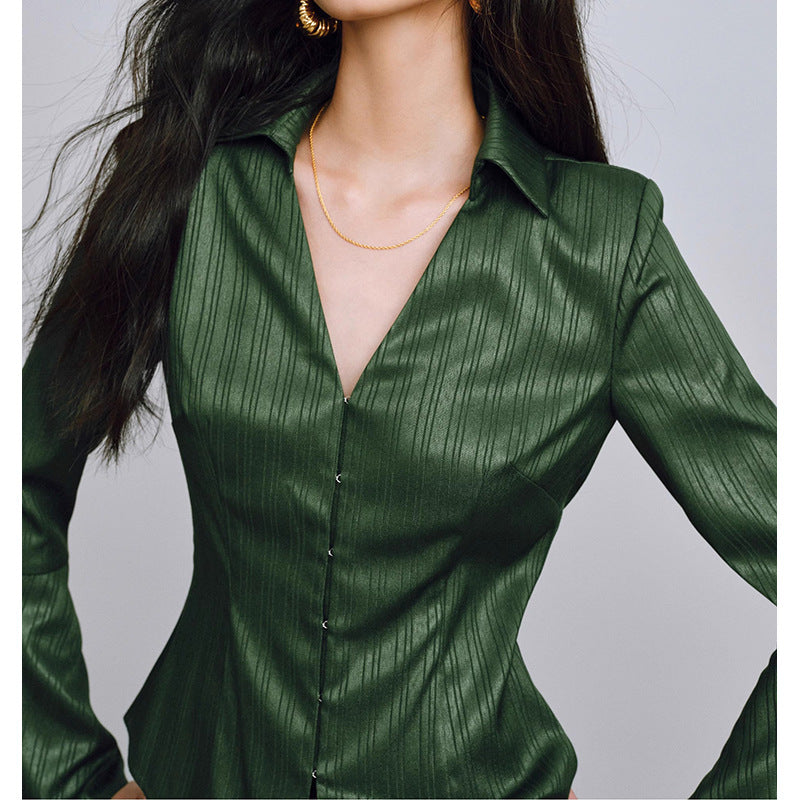 Dame elegant bluse med bred ærme og stilfuld V-udskæring Stilla