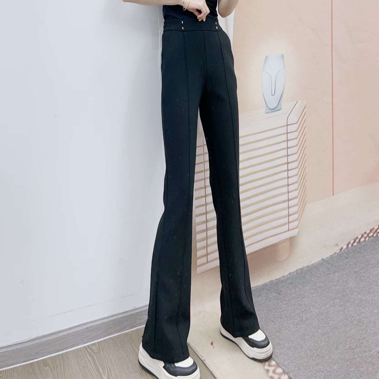 Dame Elegant Flared-bukser med høj talje og dekorative knapdetaljer Stilla