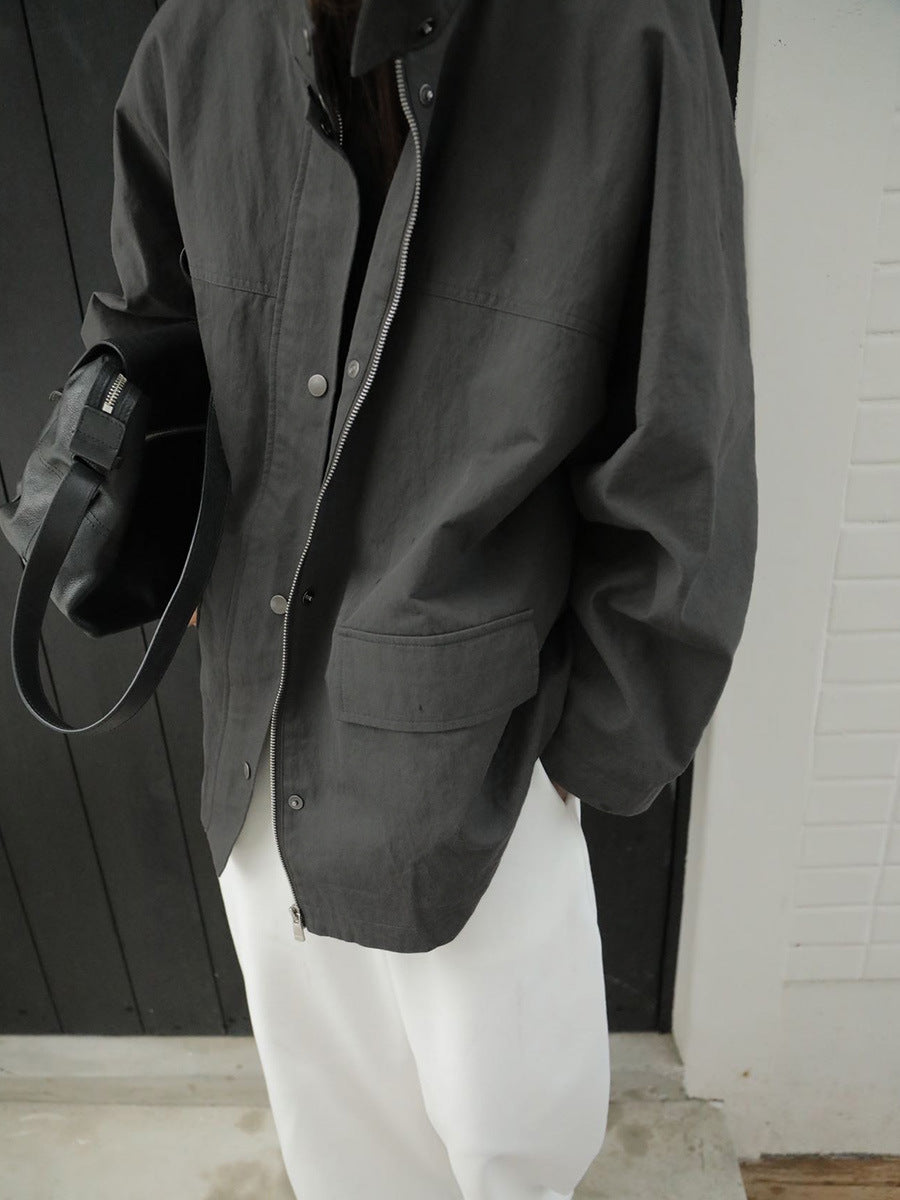 Dame afslappet overshirt-jakke i let stof med praktiske lommer Stilla