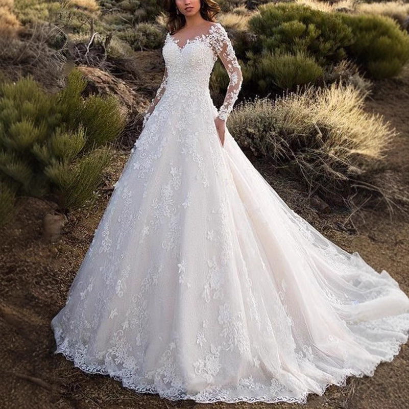 Dame Elegant aftenkjole med blomster laceindlæg og svajende kant Stilla