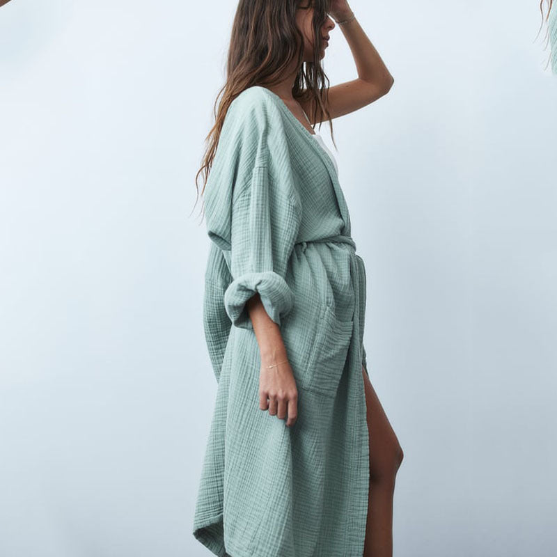 Dame afslappet linnedragt med oversized skjorte og bred buksestil Stilla