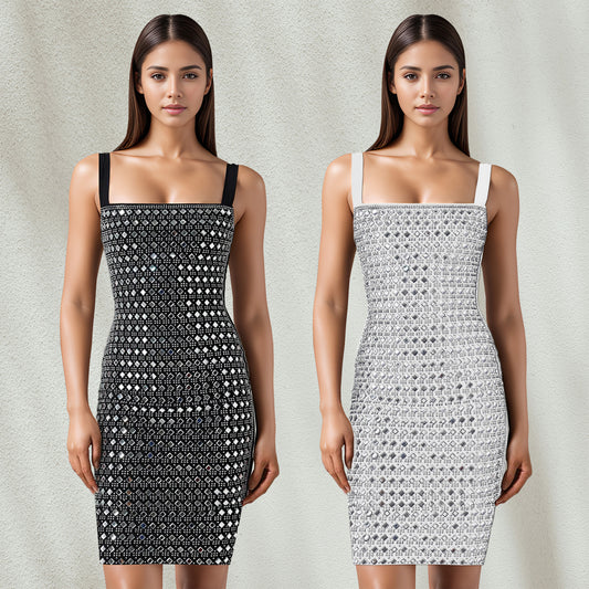 Dame Elegant glitrende minikjole med detaljerede rhinestone-applikationer og forførende udskæring Stilla