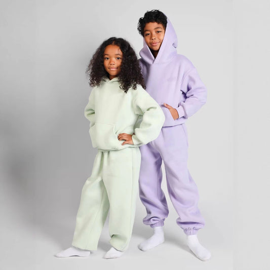 Dame afslappet hoodie med blødt indvendigt foder og praktiske lommer Stilla