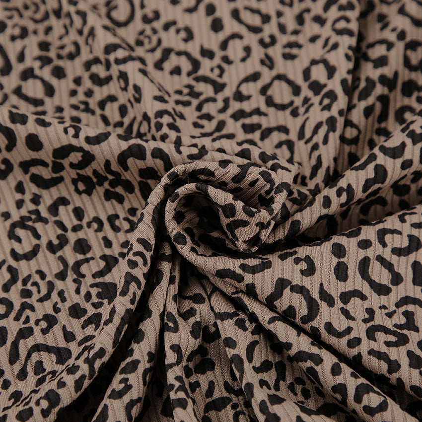 Dame afslappet kortærmet sæt med hulmønster og dekorativ kant Stilla