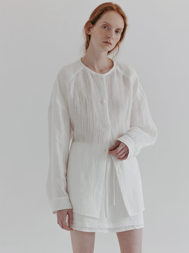 Dame afslappet lang skjorte i let, struktureret materiale med moderne snit Stilla