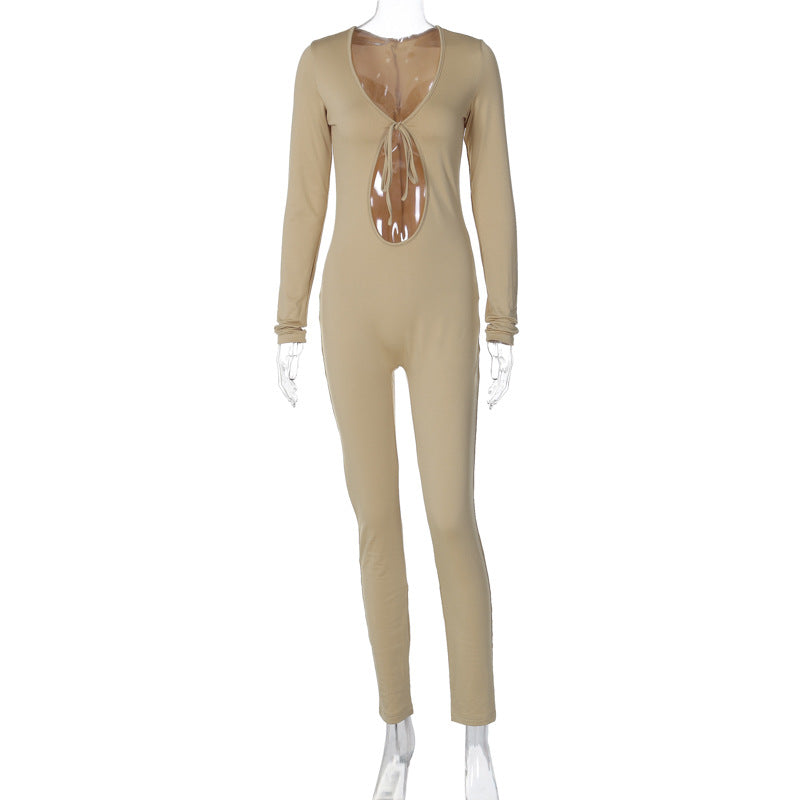 Dame figurtilpasset jumpsuit med gennemsigtigt vindue og snøre detaljer Stilla