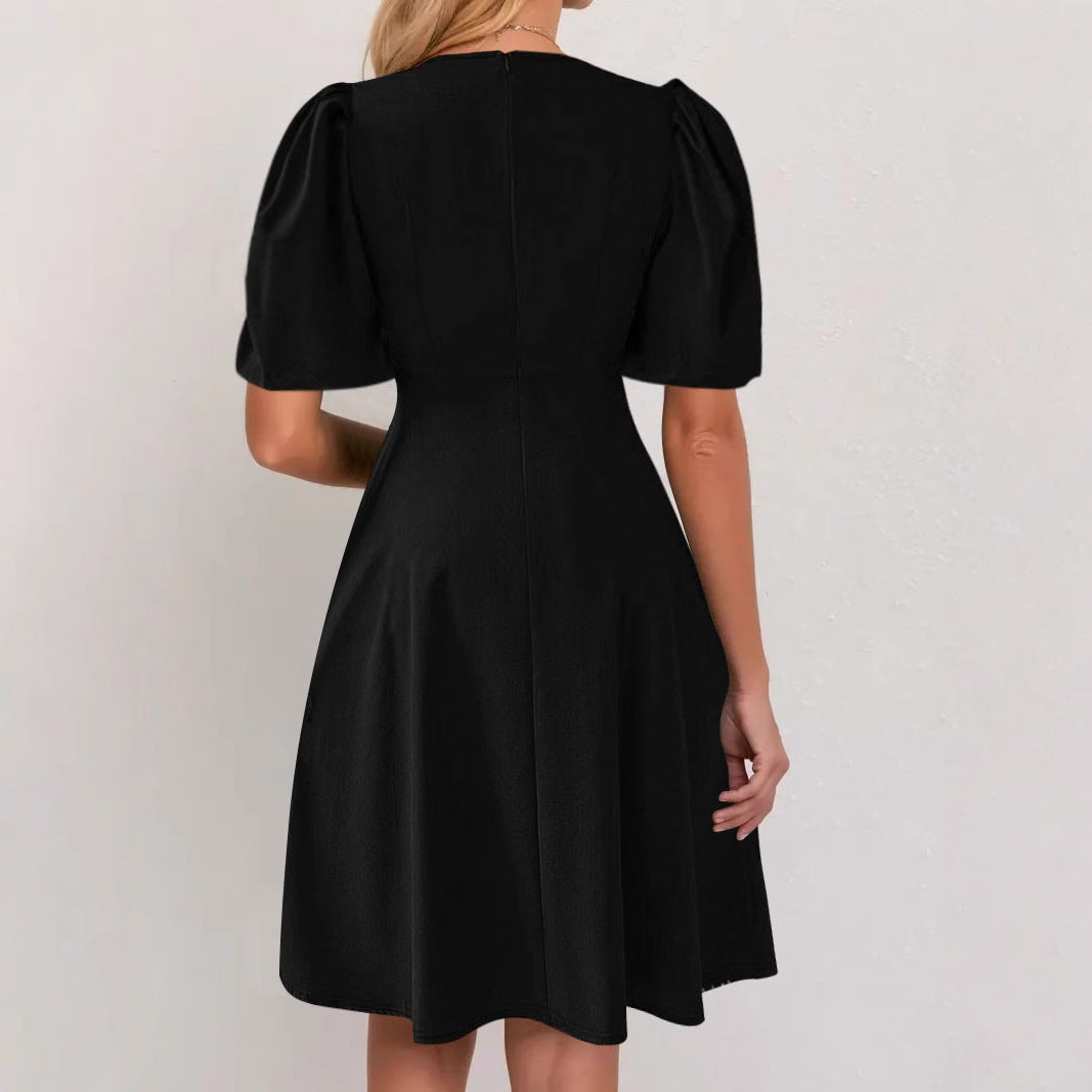 Dame A-linje kjole med puffærmer og rund halsudskæring Stilla