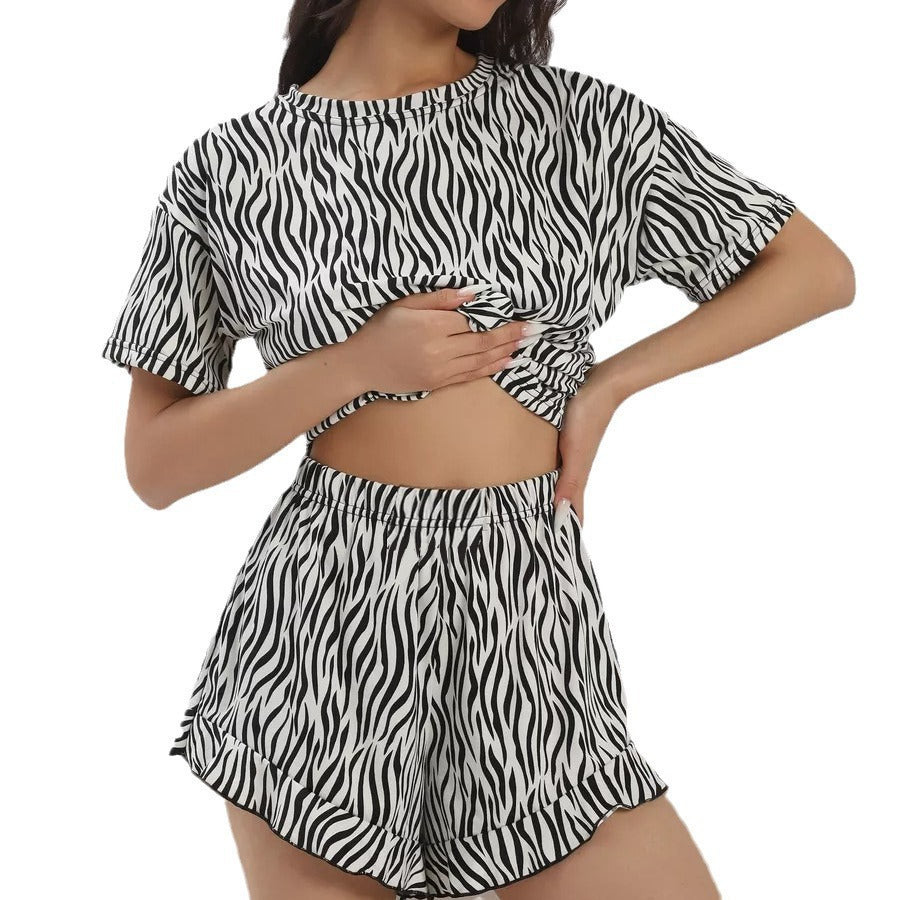 Dame afslappet kortærmet sæt med dyreprint Stilla