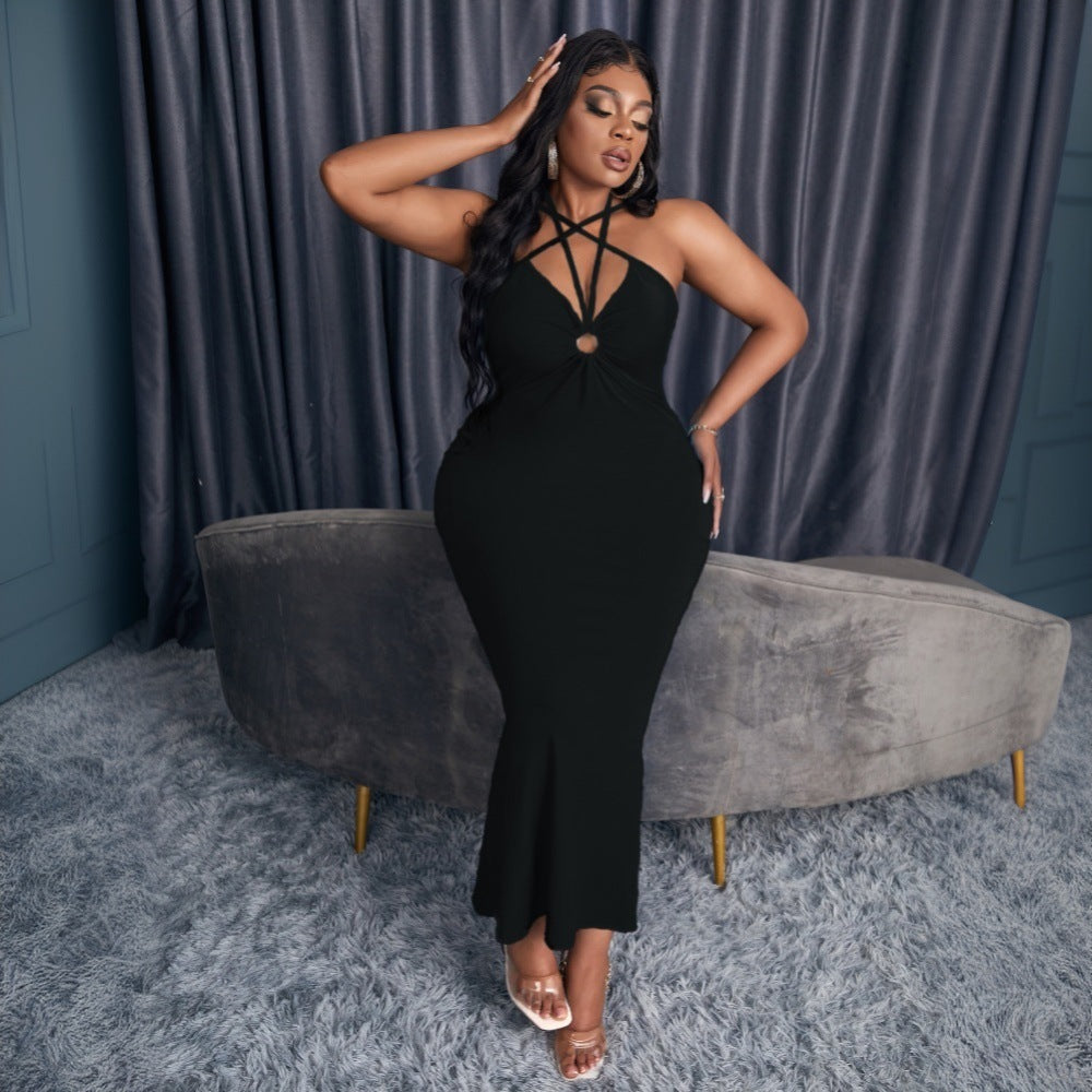 Dame elegant indpakningskjole med dyb V-udskæring og raffinerede stropdetaljer Stilla