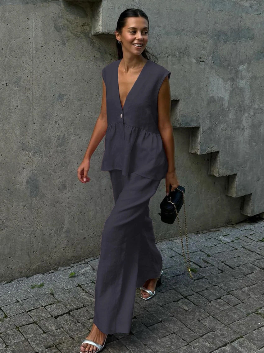 Dame luftig jumpsuit med elegant V-udskæring og taljering Stilla