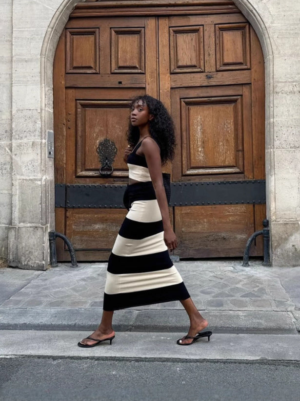 Dame cropped top med bredt bånd og tætsiddende maxi nederdel Stilla