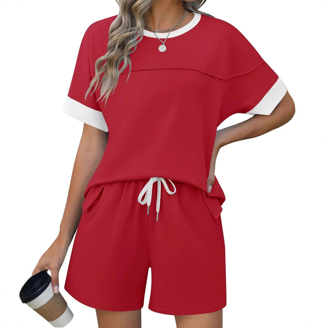 Dame afslappet sportssæt med elastisk talje og praktiske lommer Stilla