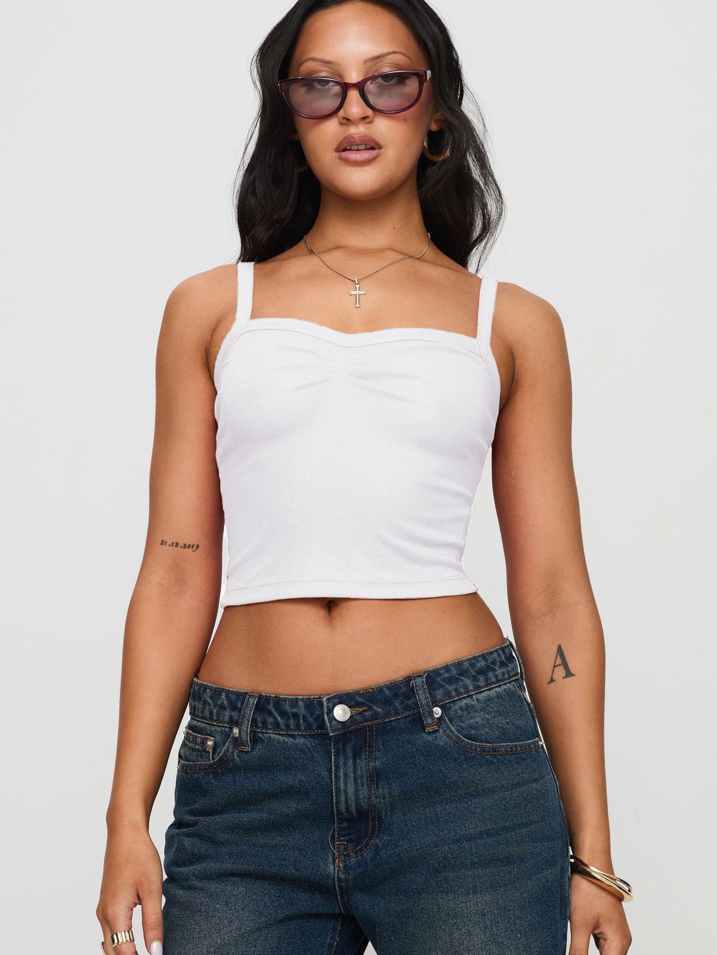 Dame Cropped Top med smalle stropper og elegant talje betoning Stiila