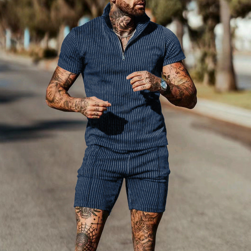 Herre kortærmet jumpsuit med moderne lynlås og stribet design Stilla