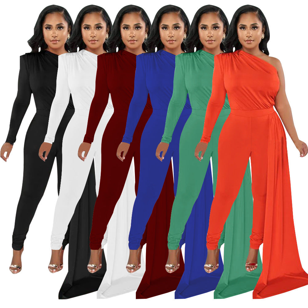 Dame elegant heldragt med asymmetrisk snit og volumøs detalje Stilla