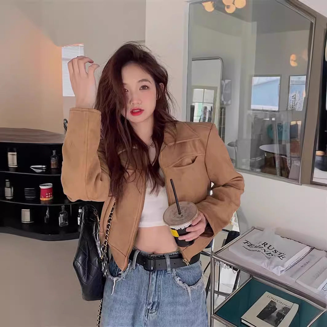 Dame Cropped Kunstlæderjakke med stilfuld flaplomme Stilla