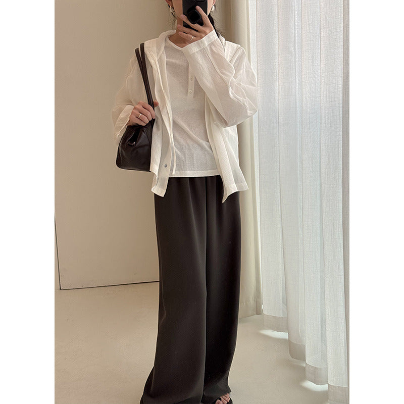 Dame afslappet hættebluse med knaplukning og bred skæring Stilla