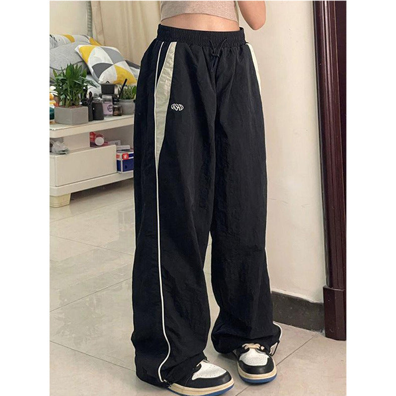 Dame afslappede high-waist cargo trackpants med justerbar talje og praktiske sidelommer Stilla