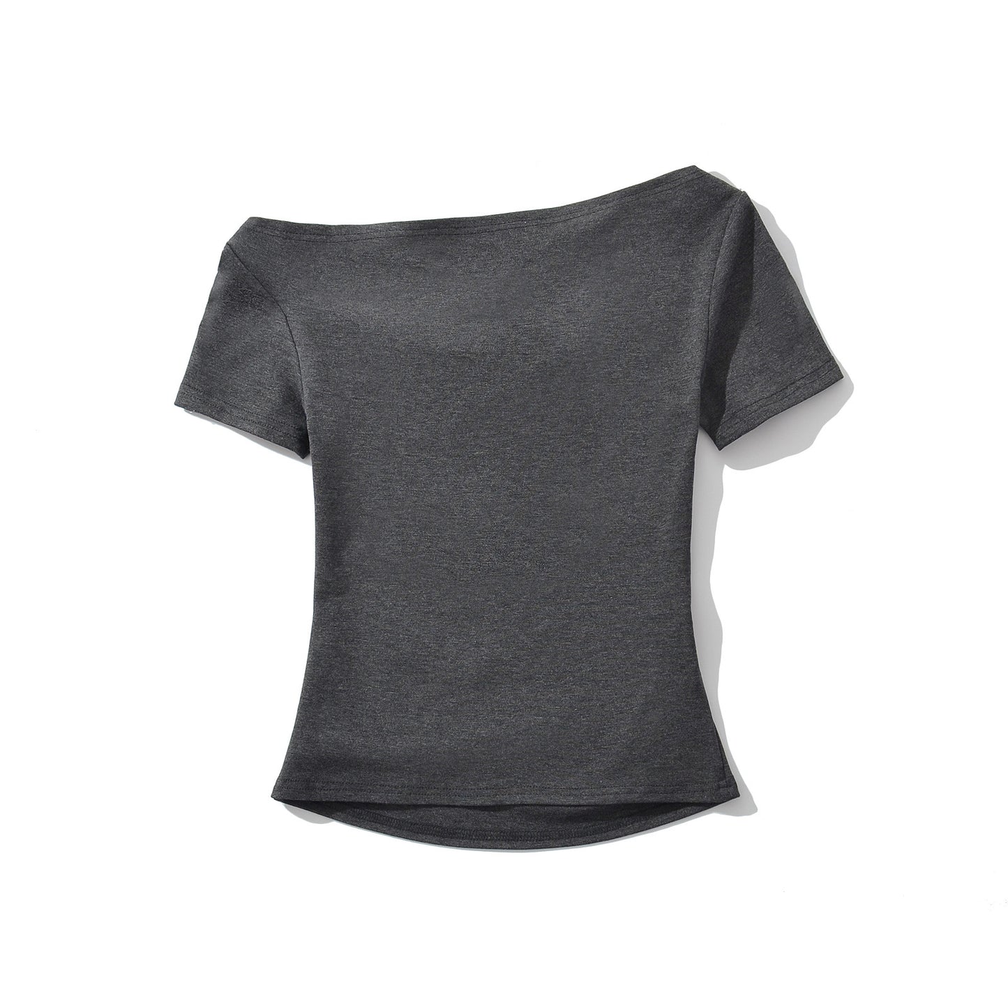 Dame elegant indpakning-oberdeel med attraktiv V-udskæring og dekorative flæsedetaljer Stilla